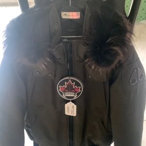 Brand new fur coat size M with tags